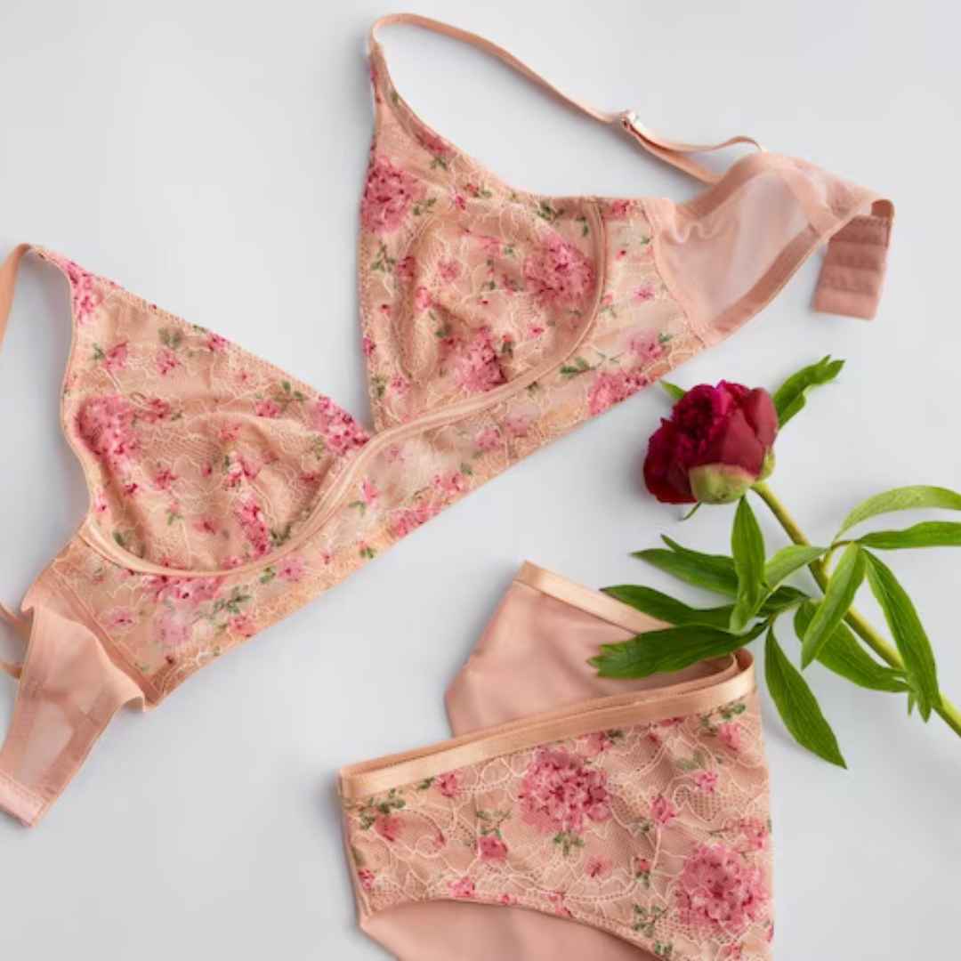 Cotton Fancy Bikini Set, Technics : Machine Made, Pattern : Plain, Printed